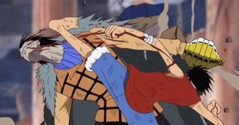 Luffy vs. Crocodile: Ejemplo de combate estratégico en anime