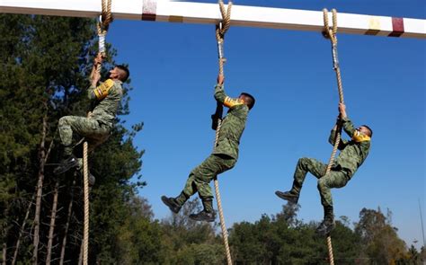 Entrenamiento de cadetes en Trost