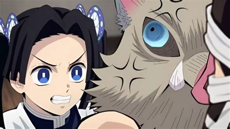 Inosuke y Aoi en una escena de confrontación amistosa