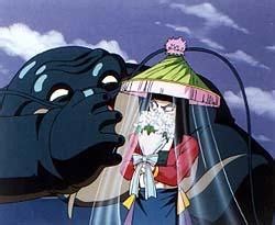 Trunks disfrazado de doncella llevando nombre de 