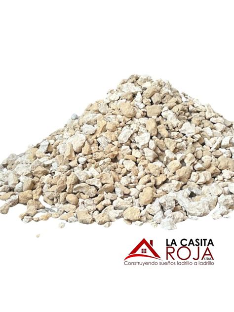 Infografía comparando borrado normal y triturado de archivos