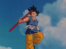 Goku derrotando al Pteranodon con su Báculo Mágico