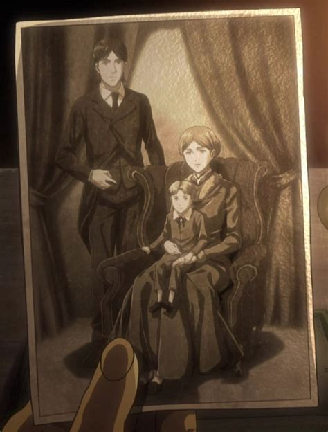 Dina Fritz y Grisha Jaeger como miembros de la resistencia.