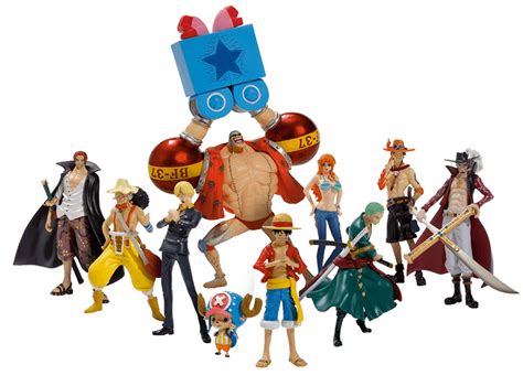 Colección de figuras de anime, incluyendo personajes de One Piece