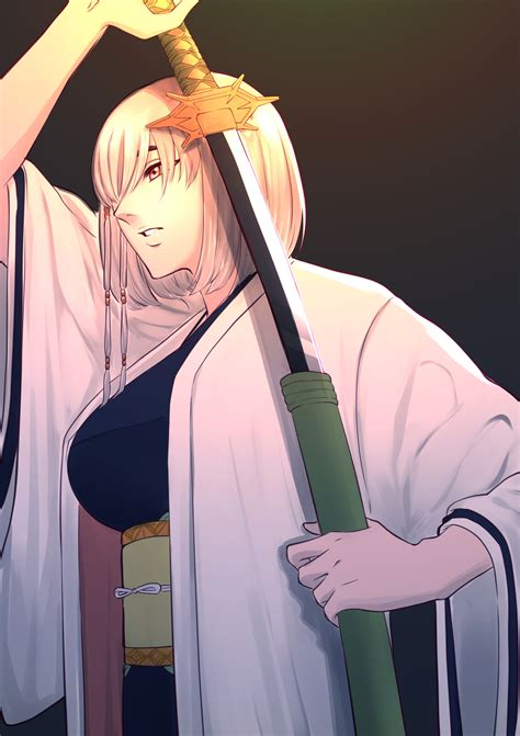 Isane Kotetsu con su Zanpakutō Itegumo