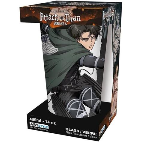Variedad de merchandising de Attack on Titan