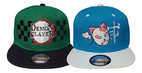 Diseños variados de gorras de Kimetsu no Yaiba