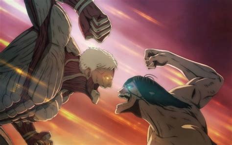 Eren Jaeger se enfrenta a Reiner Braun en la temporada 4
