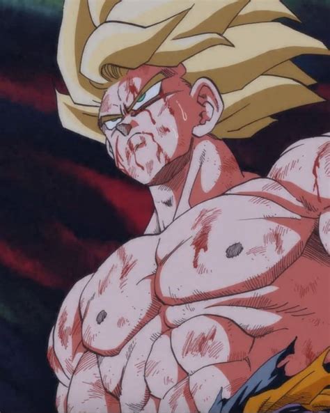 Kale en su forma Super Saiyan Devastador, mostrando su gran tamaño y aura verde