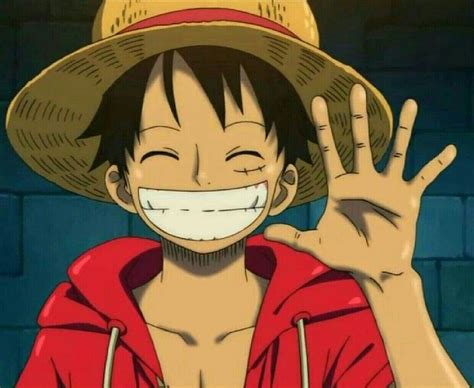 Monkey D. Luffy sonriendo