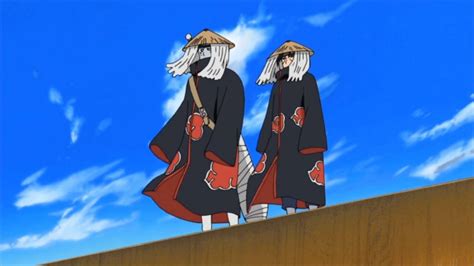 Itachi y Kisame con un Jinchuuriki capturado