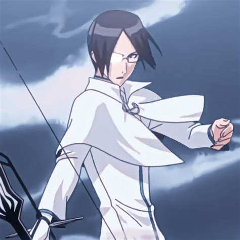 Uryū Ishida atacando Hollows