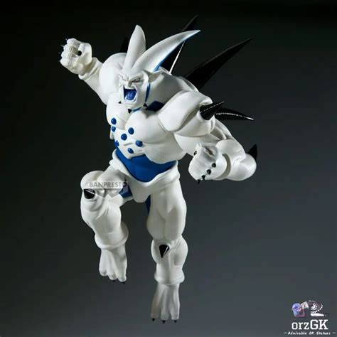 Gogeta dominando a Super Yi Xing Long