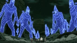 Gokage luchando contra clones de Madara