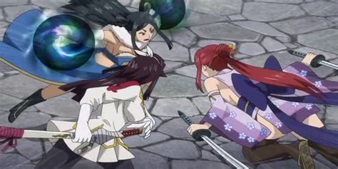 Minerva enfrentándose a Erza.