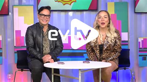 Tsunade y Dan compartiendo un momento emotivo en el subconsciente.