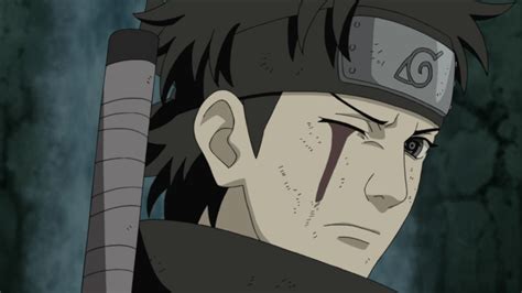 Shisui entregando su ojo a Itachi