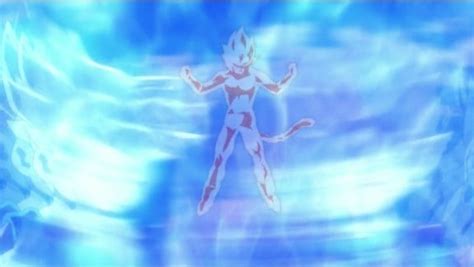 Silueta de Yamoshi durante el ritual del Super Saiyan Dios
