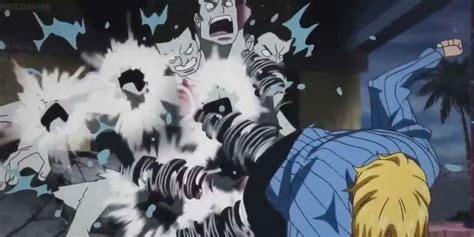 Sanji luchando contra Kuroobi en el agua