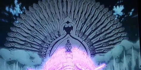 Representación de Senju Kannon con mil manos