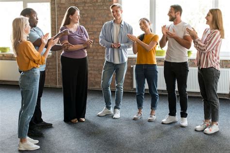 Grupo de amigos de Ichigo reunidos