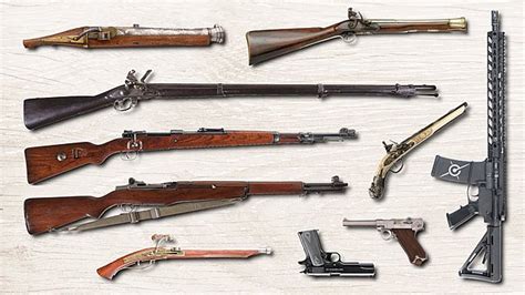 Ejemplos de armas invocadas mediante pergaminos
