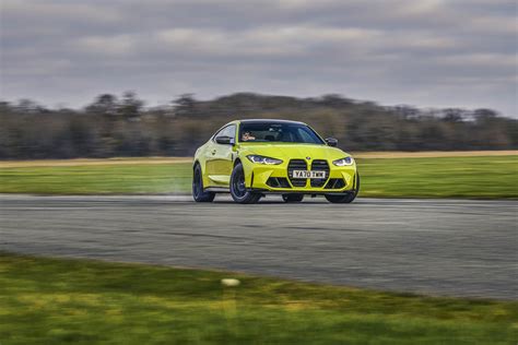 Comparativa Sucesión vs Despertar Berserker