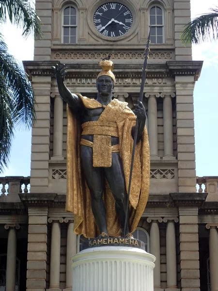 Estatua de Kamehameha el Grande en Honolulu