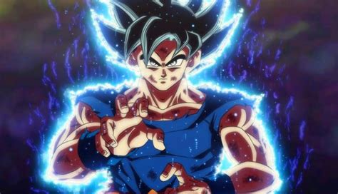 Goku con su nueva transformación de aura azul