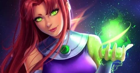 Starfire en acción con sus poderes de fuego estelar