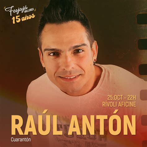 Raúl Antón actuando en directo