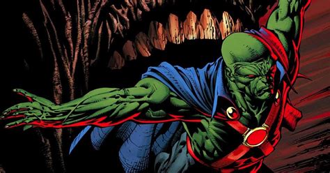Martian Manhunter flotando con sus poderes psíquicos