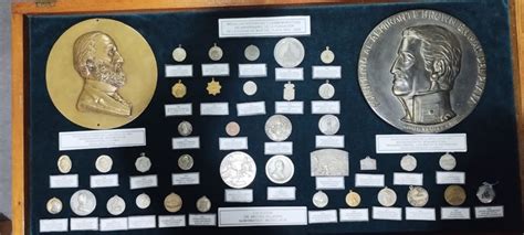 Réplica de medallas históricas
