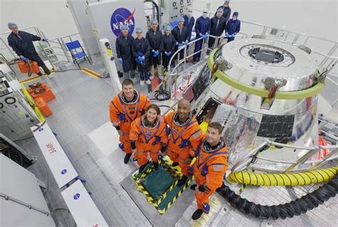 Tripulación del Espíritu en misión de espionaje