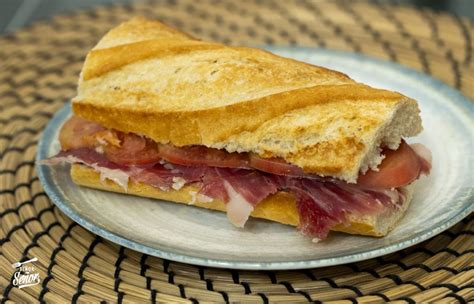 Marco de bocadillo con una imagen dentro