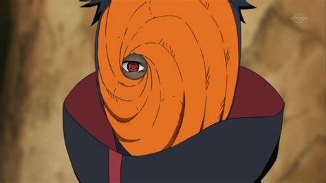 Obito como Tobi con un comportamiento cómico