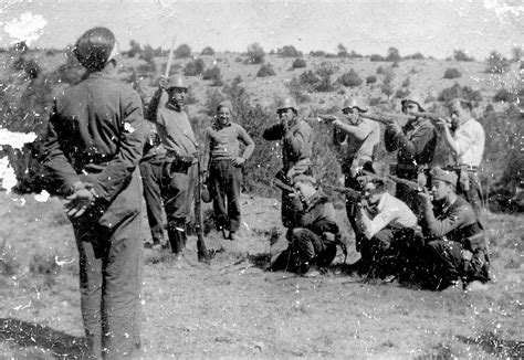 Pelotón de fusilamiento durante la Guerra Civil Española