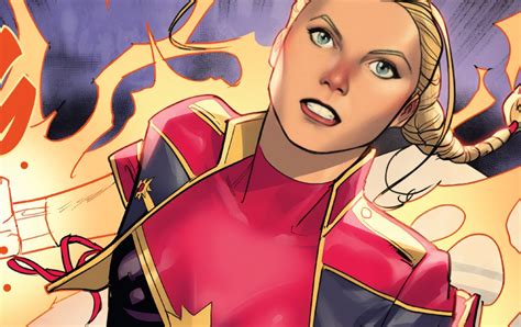 Carol Danvers como Binary en el espacio