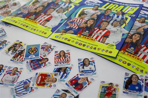 Ejemplos de cromos de diferentes deportes y licencias de Panini
