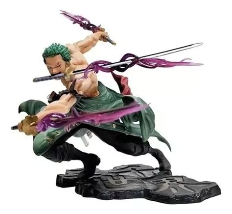 Figura de acción de Roronoa Zoro en pose de combate, inspirada en el arco de Wano.