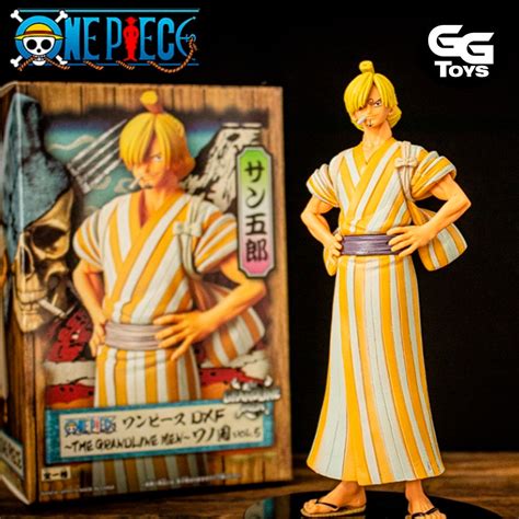 Figura de acción de Sanji en Wano, fumando un cigarrillo y con expresión reflexiva.