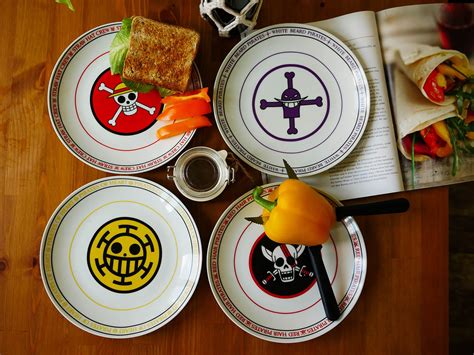 Juego de platos temáticos de One Piece