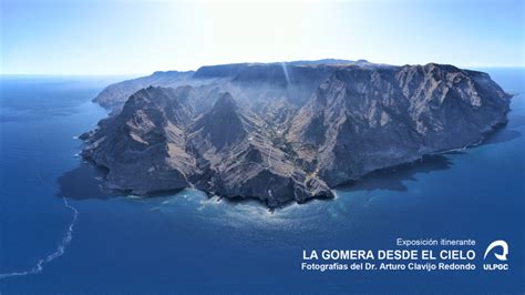 Isla de Zou vista desde la distancia