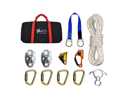 Pudding dibujando un mapa para el equipo de rescate de Sanji