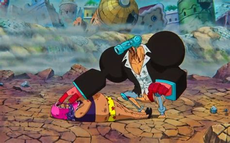 Franky luchando contra Señor Pink en la fábrica de Smiles