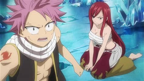Kagura y Erza en un tenso enfrentamiento