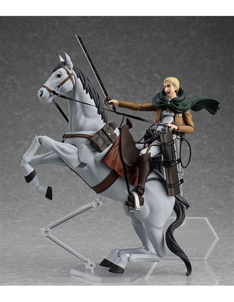 Figura de Erwin Smith de Ataque a los Titanes en pose de acción