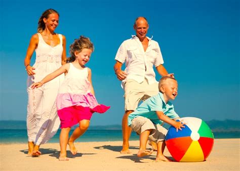 Familia disfrutando de unas vacaciones