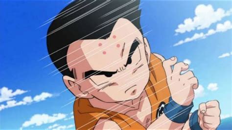 Krilin utilizando el Taiyo-ken x100 contra Gohan