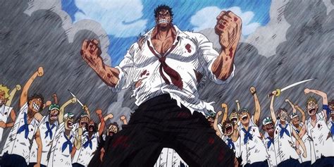 Garp enseñando a nuevos Marines